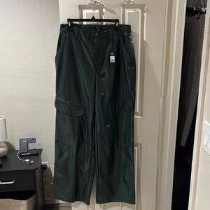 Glossy wide leg pants